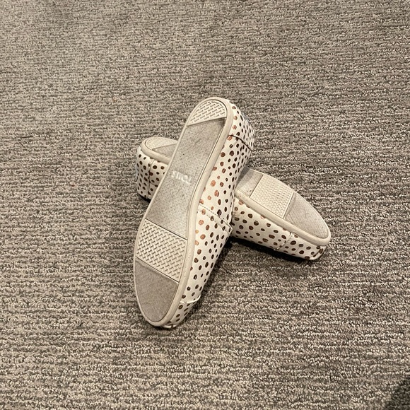 Toms flats size 9 - Picture 2 of 4